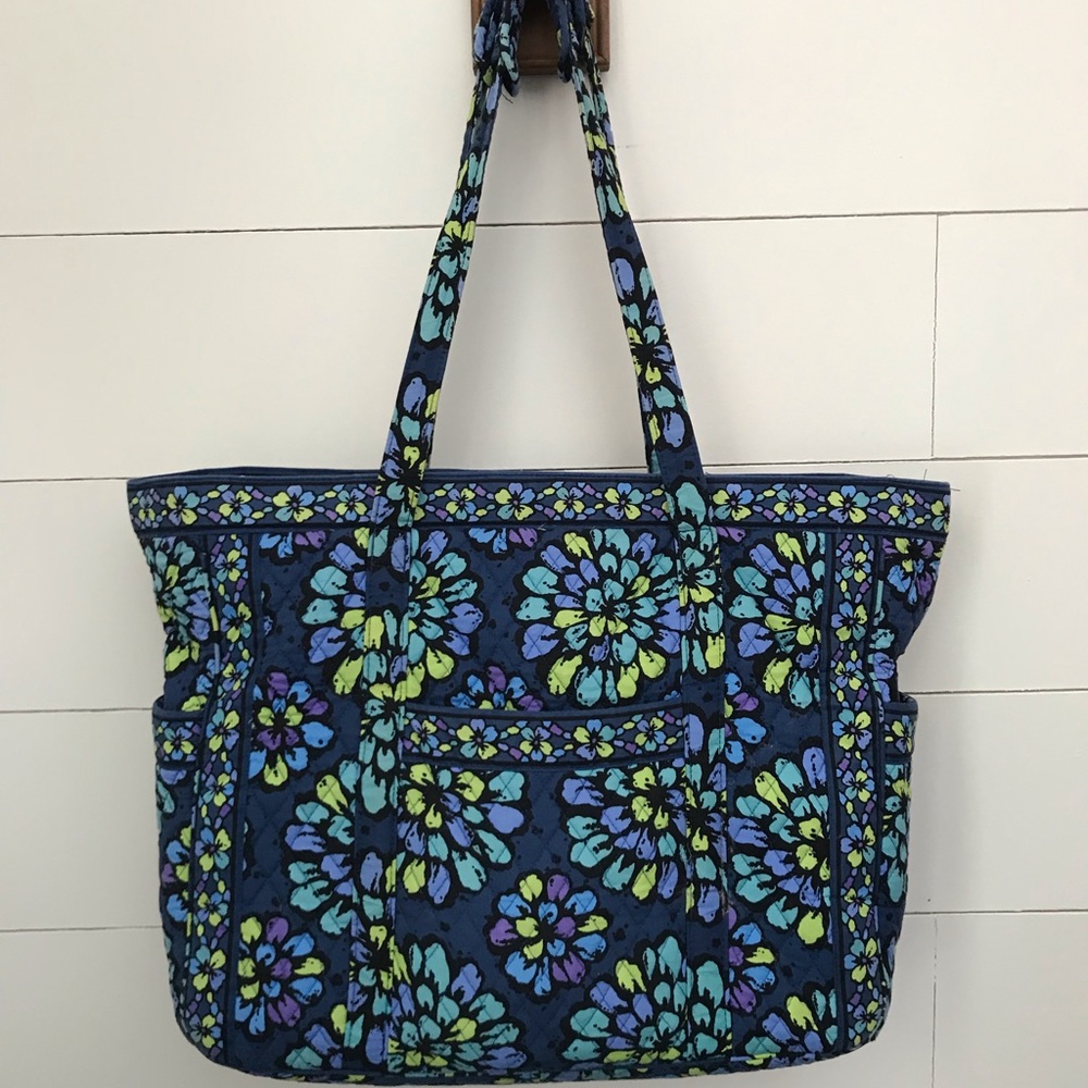 Vera Bradley Get Carried Away Tote